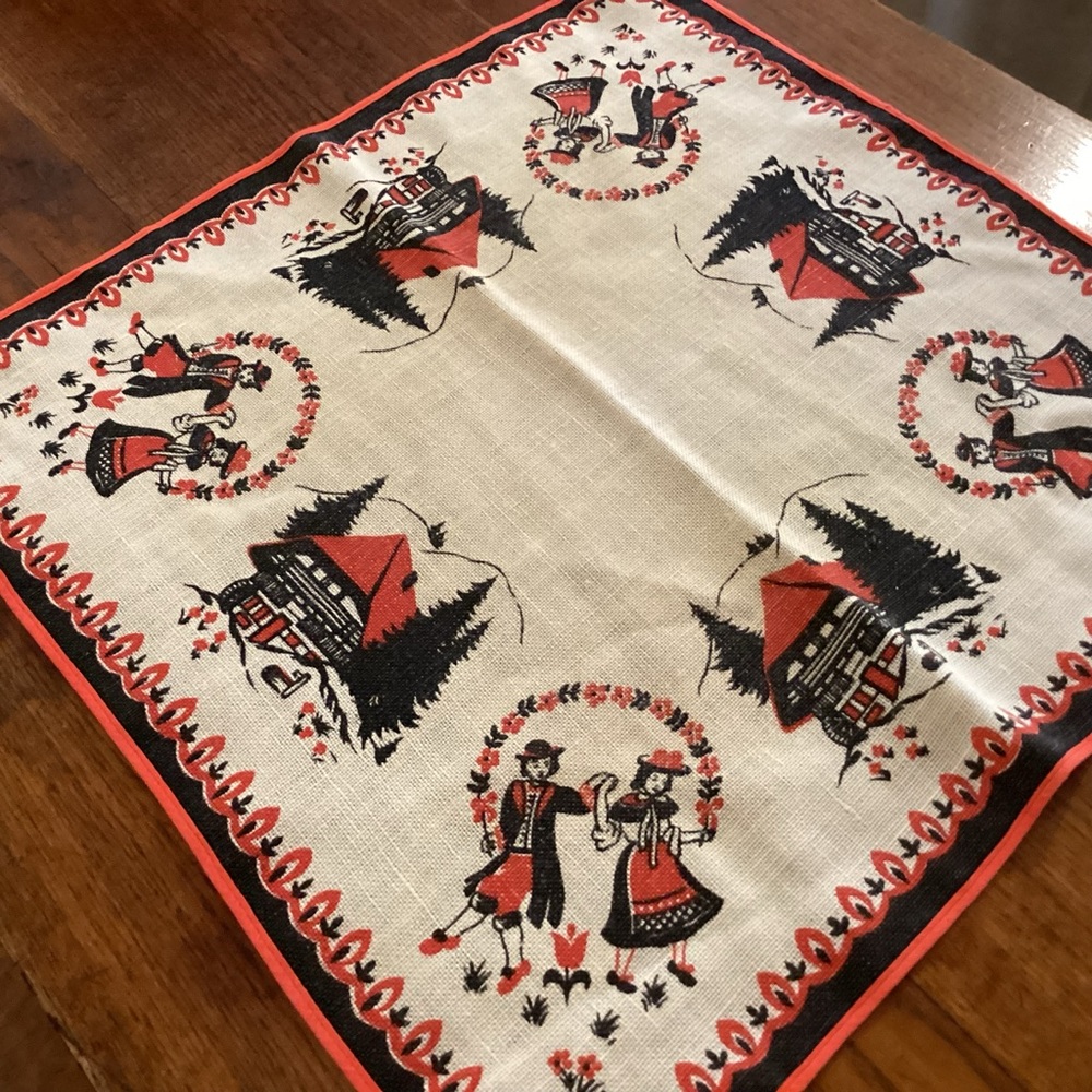 Vintage colonial Dutch print linen